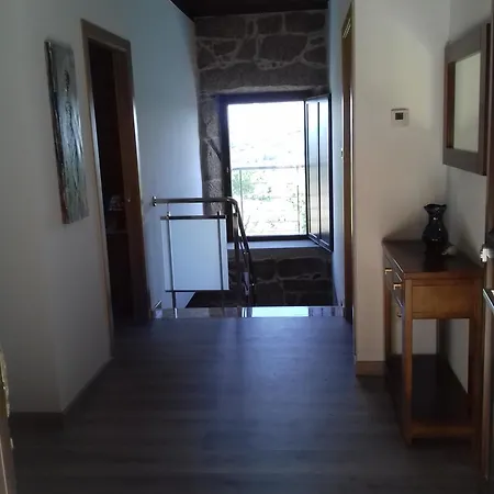 Casa Tras Do Rio * Coles