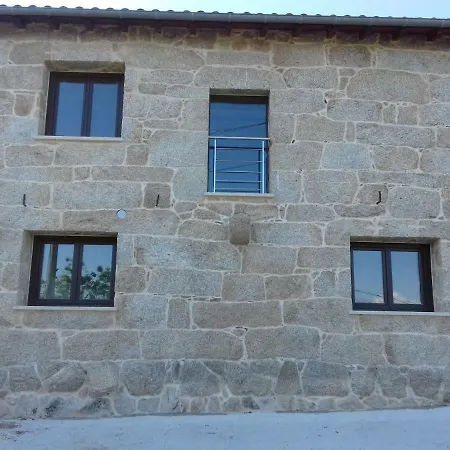 Casa Tras Do Rio Holiday home