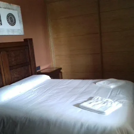 Casa Tras Do Rio Coles